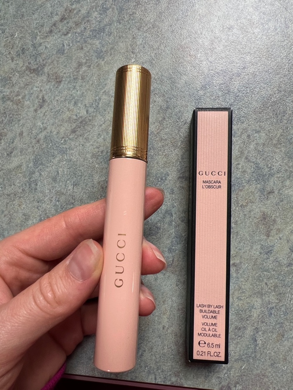 Gucci Mascara Lash by Lash Buildable volume